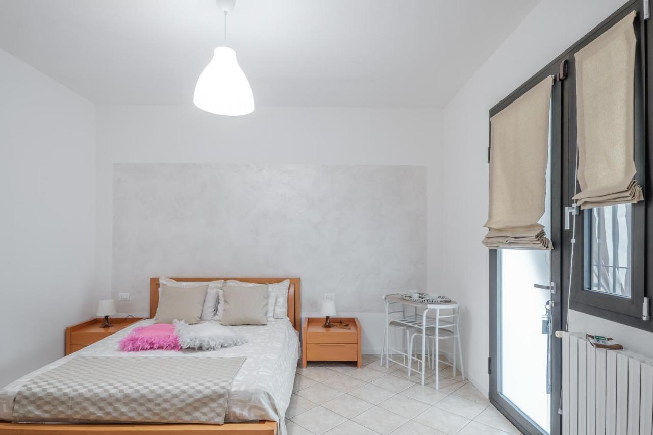 B&B Casa Gaia - Sirmione Luaran gambar