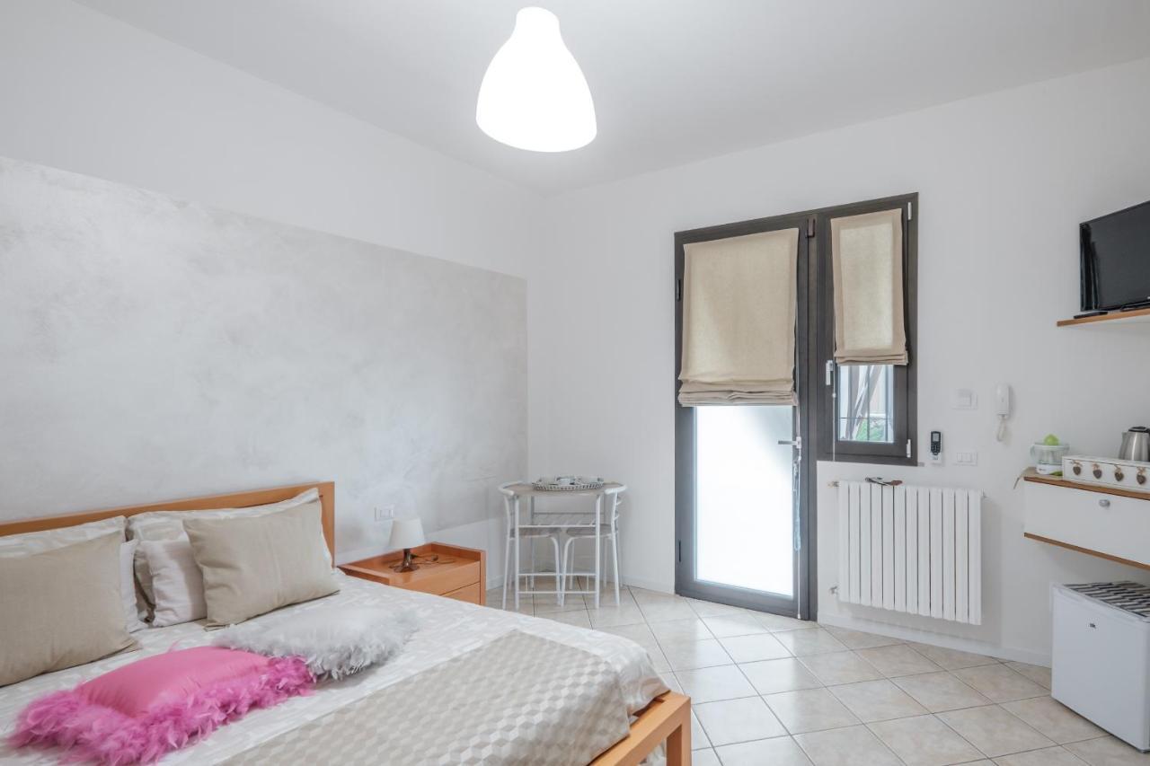 B&B Casa Gaia - Sirmione Luaran gambar